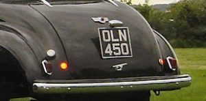 Later MO bootlid and rear lights